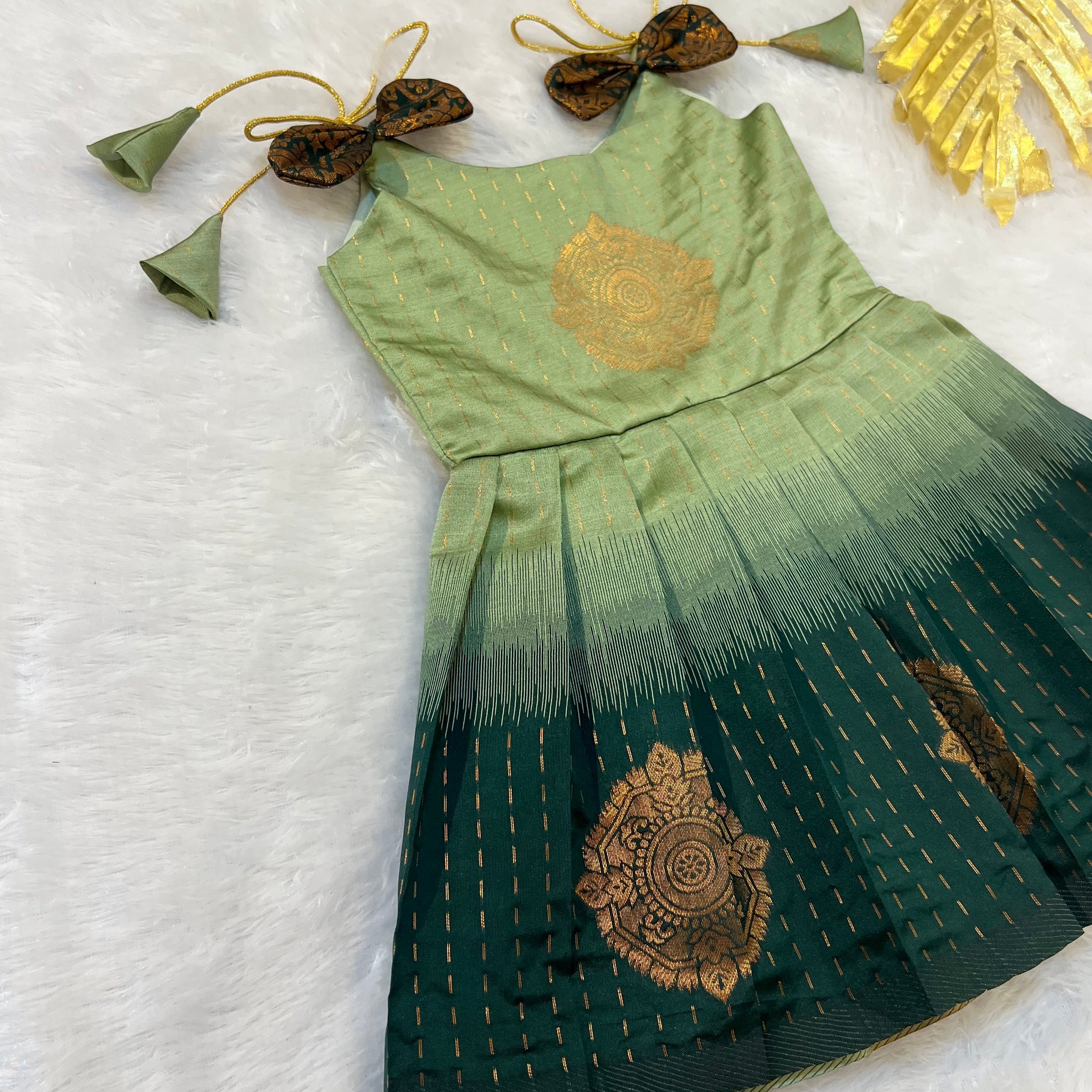 Kaira - Green frock